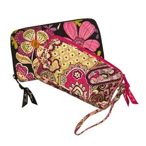 Lot Of 2 VERA BRADLEY Wallet Pirouette And Very Berry Paisley Wristlet Pink